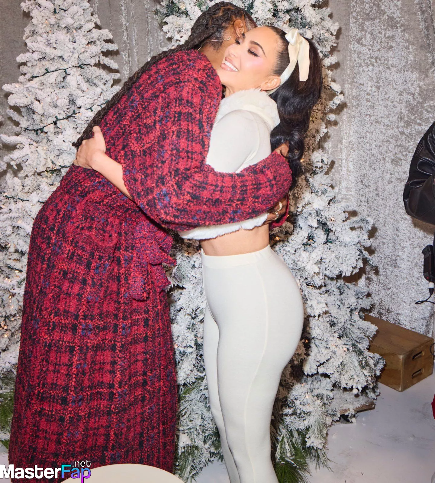 Kim Kardashian Free Leaked Boobs Picture