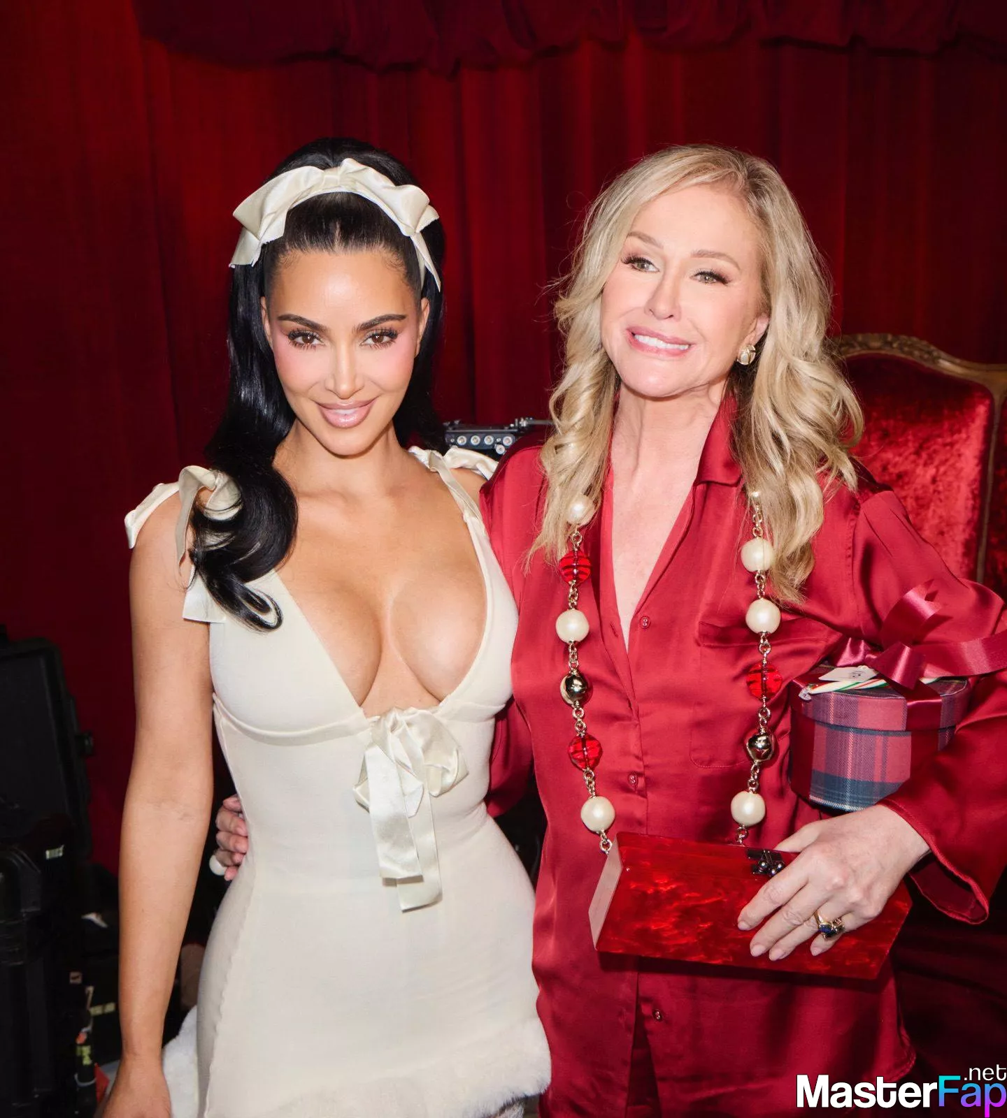 Kim Kardashian Free Leaked Boobs Picture