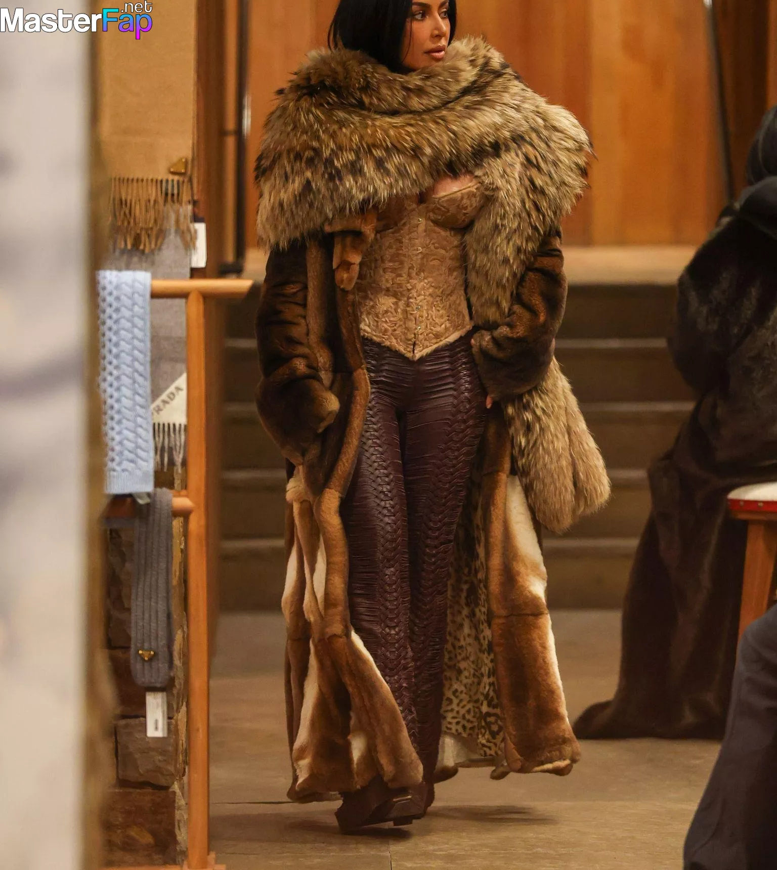 Kim Kardashian Free Leaked Party Picture