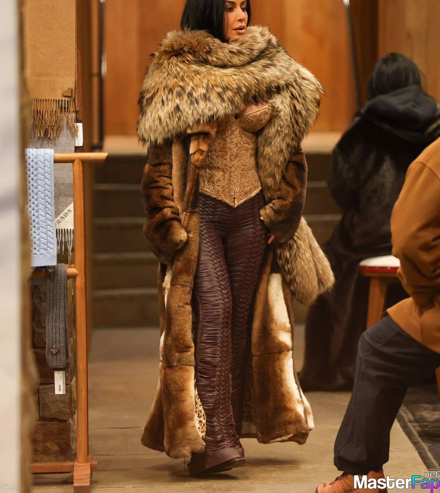 Kim Kardashian Free Leaked Blowjob Picture