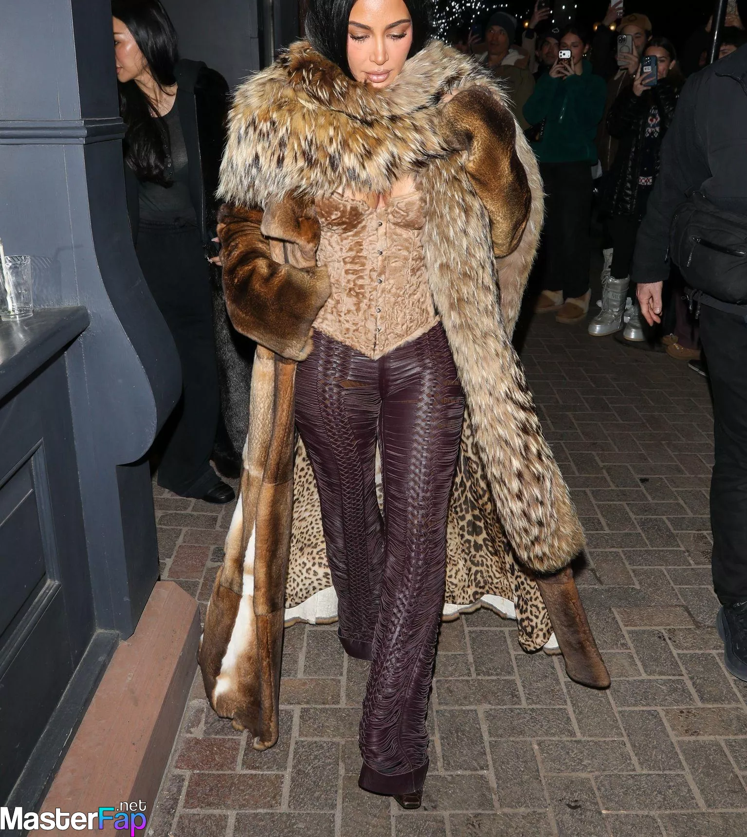 Kim Kardashian Free Leaked Gangbang leaks Picture