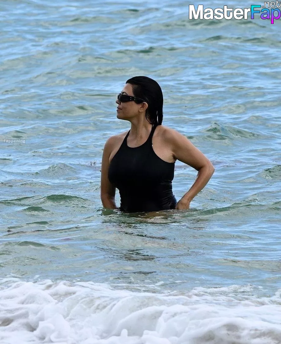 Kourtney Kardashian Free Leaked BDSM leaks Picture