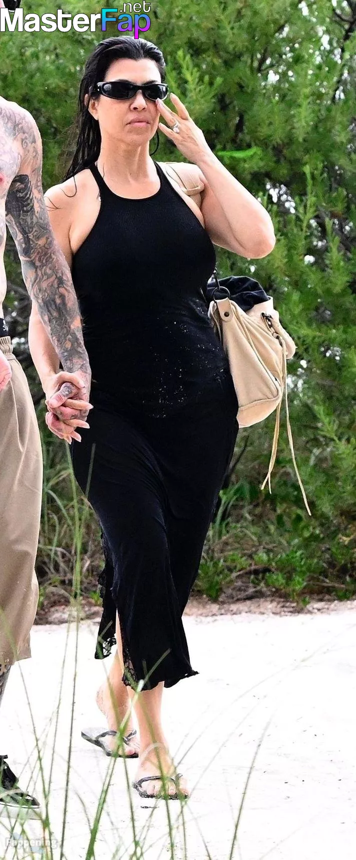 Kourtney Kardashian Free Leaked Toys leaks Picture