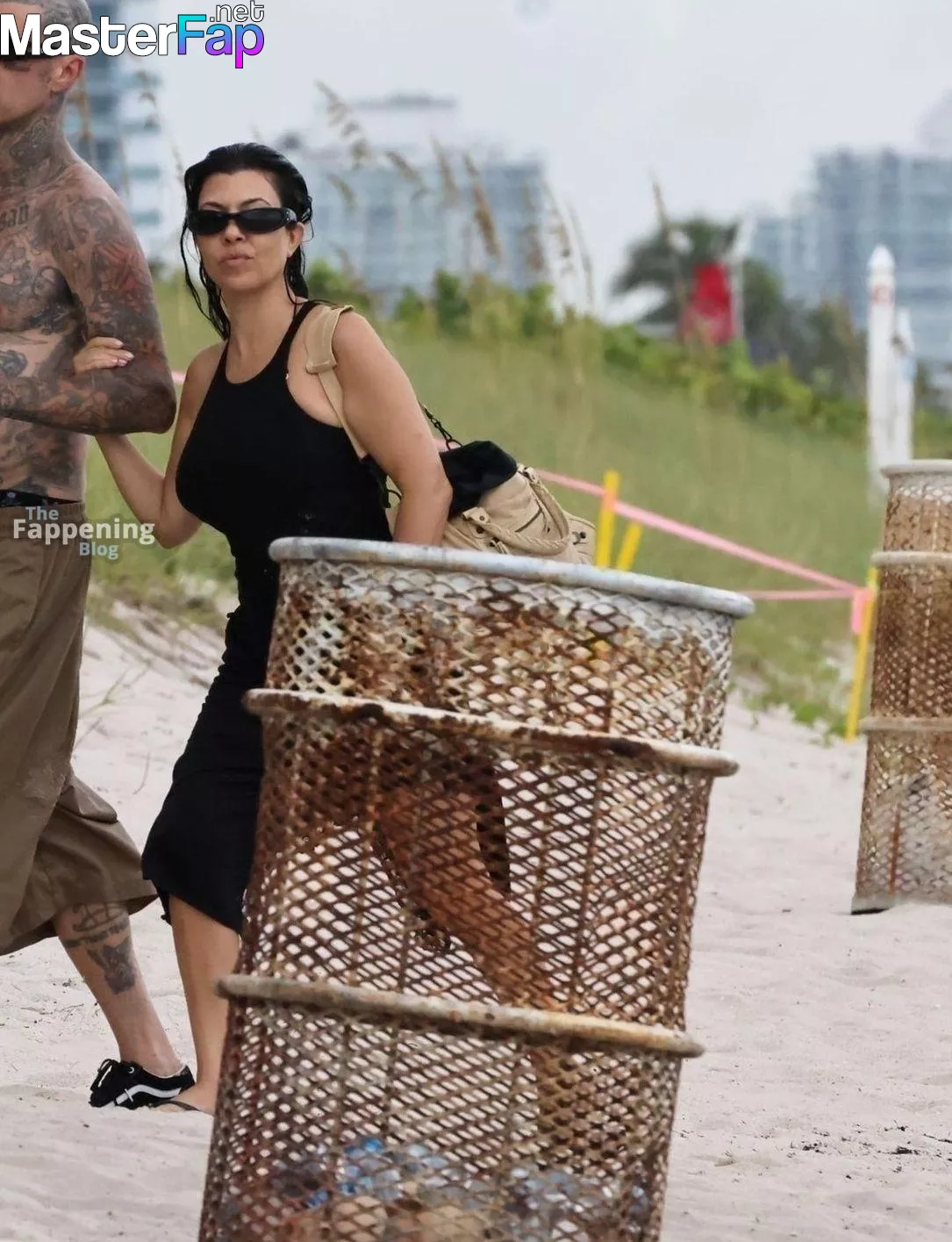 Kourtney Kardashian Free Leaked Husband leaks Picture