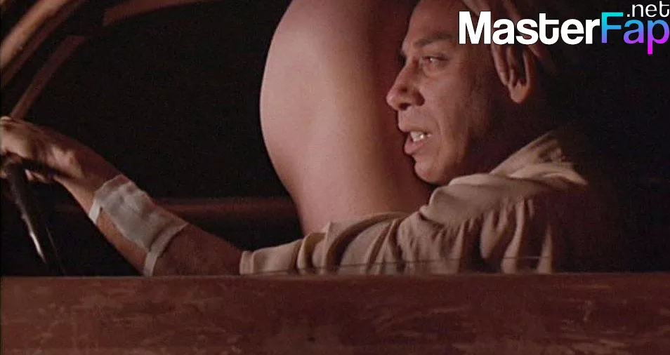 Leilani Sarelle Free Leaked Strapon Picture