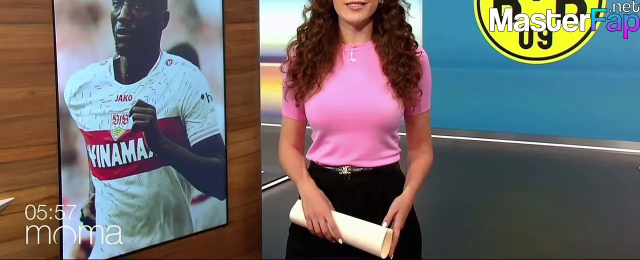 Lena Kesting Free Leaked Tits Picture