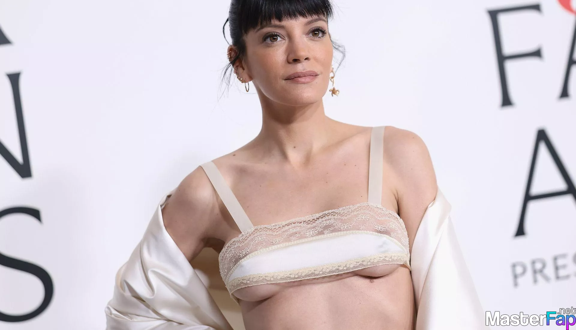 Lily Allen Free Leaked Cumshot Picture