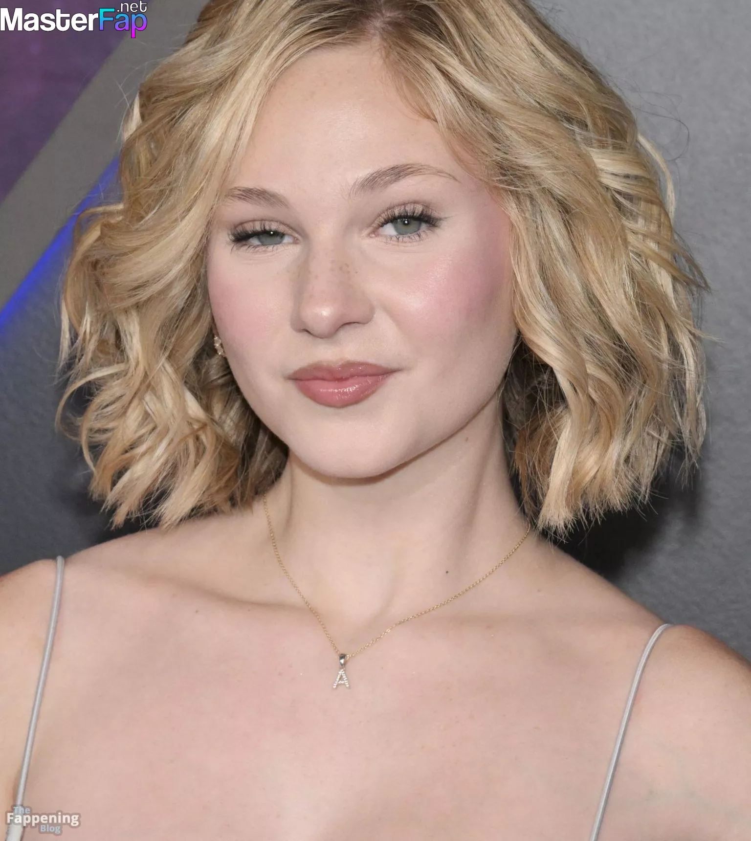 Lily Brooks Free Leaked Rough Picture