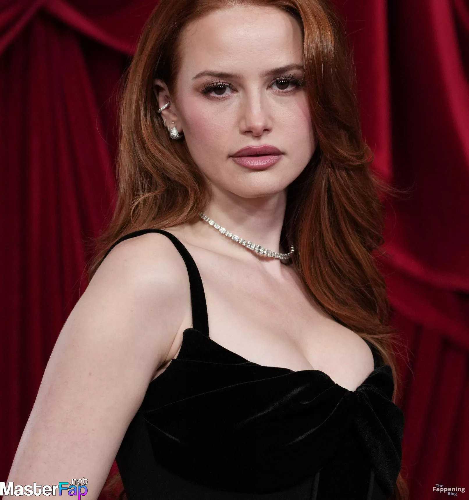 Madelaine Petsch Free Leaked Backstage Picture