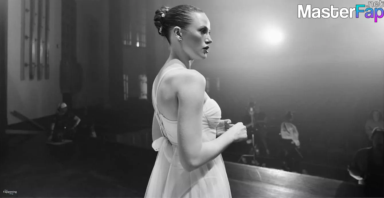 Madelaine Petsch Free Leaked Boobs Picture