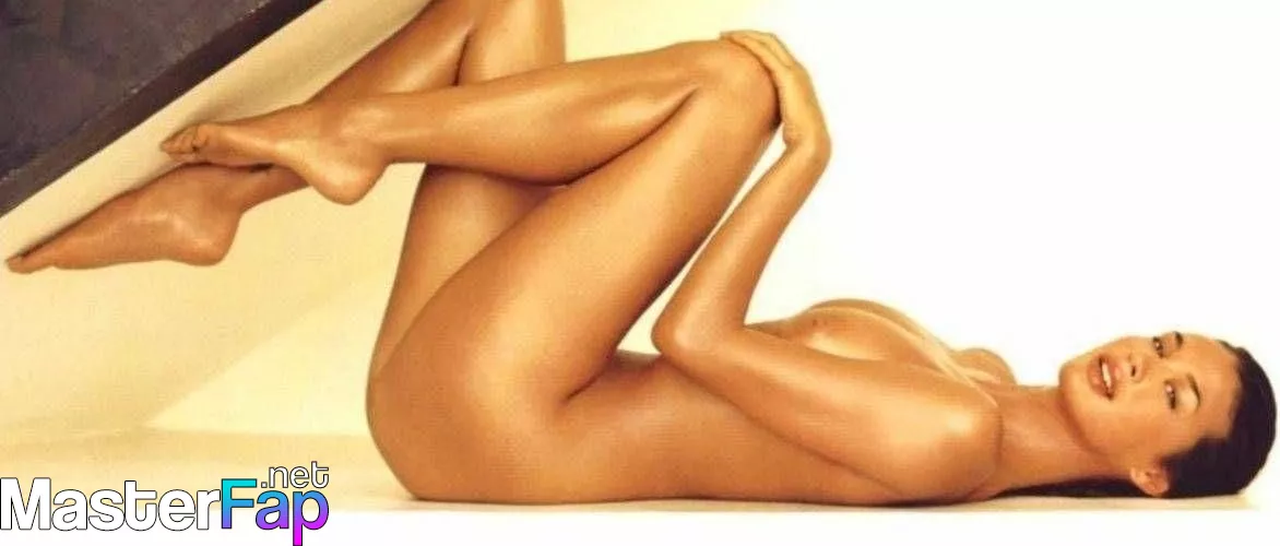 Megan Gale Free Leaked Backstage Picture