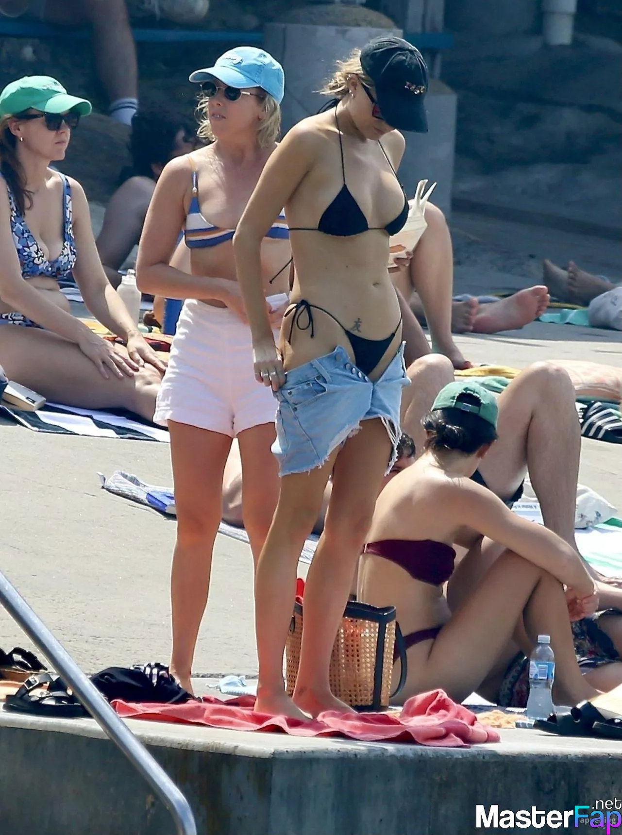 Mel Bailey Free Leaked Tits Picture