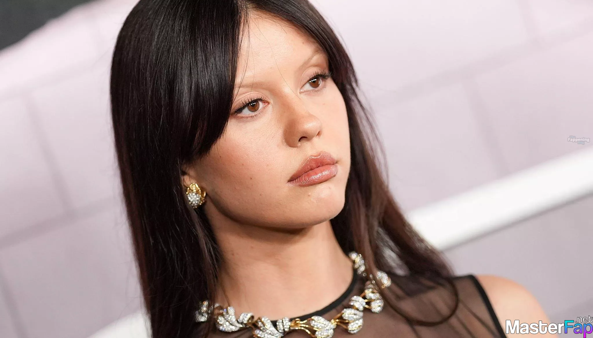 Mia Goth Free Leaked Orgy Picture