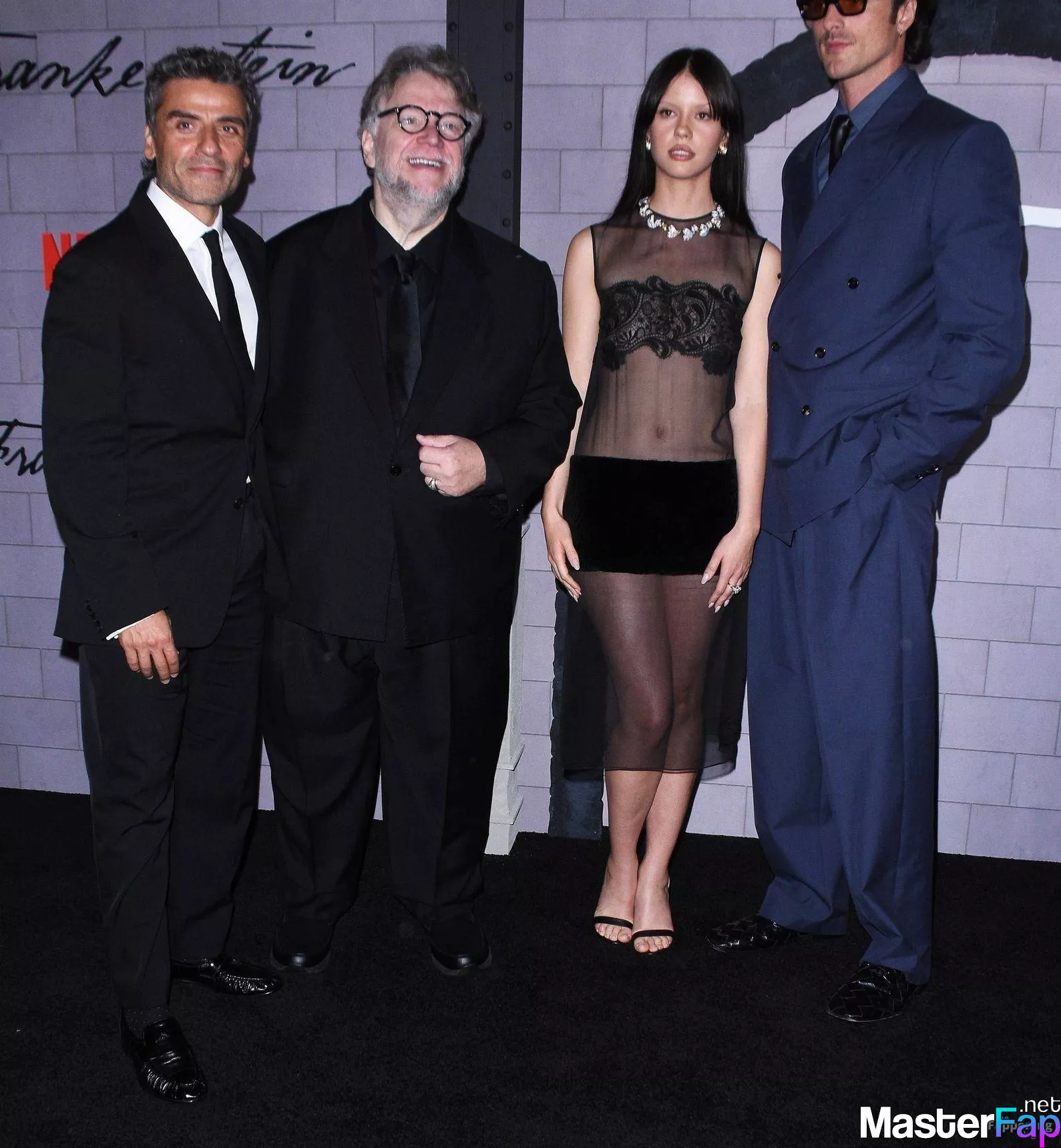 Mia Goth Free Leaked Public leaks Picture