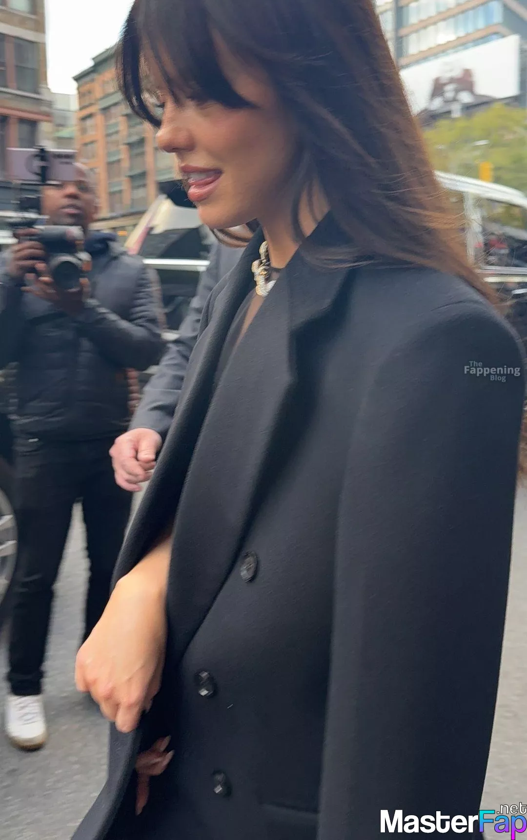 Mia Goth Free Leaked Licking leaks Picture