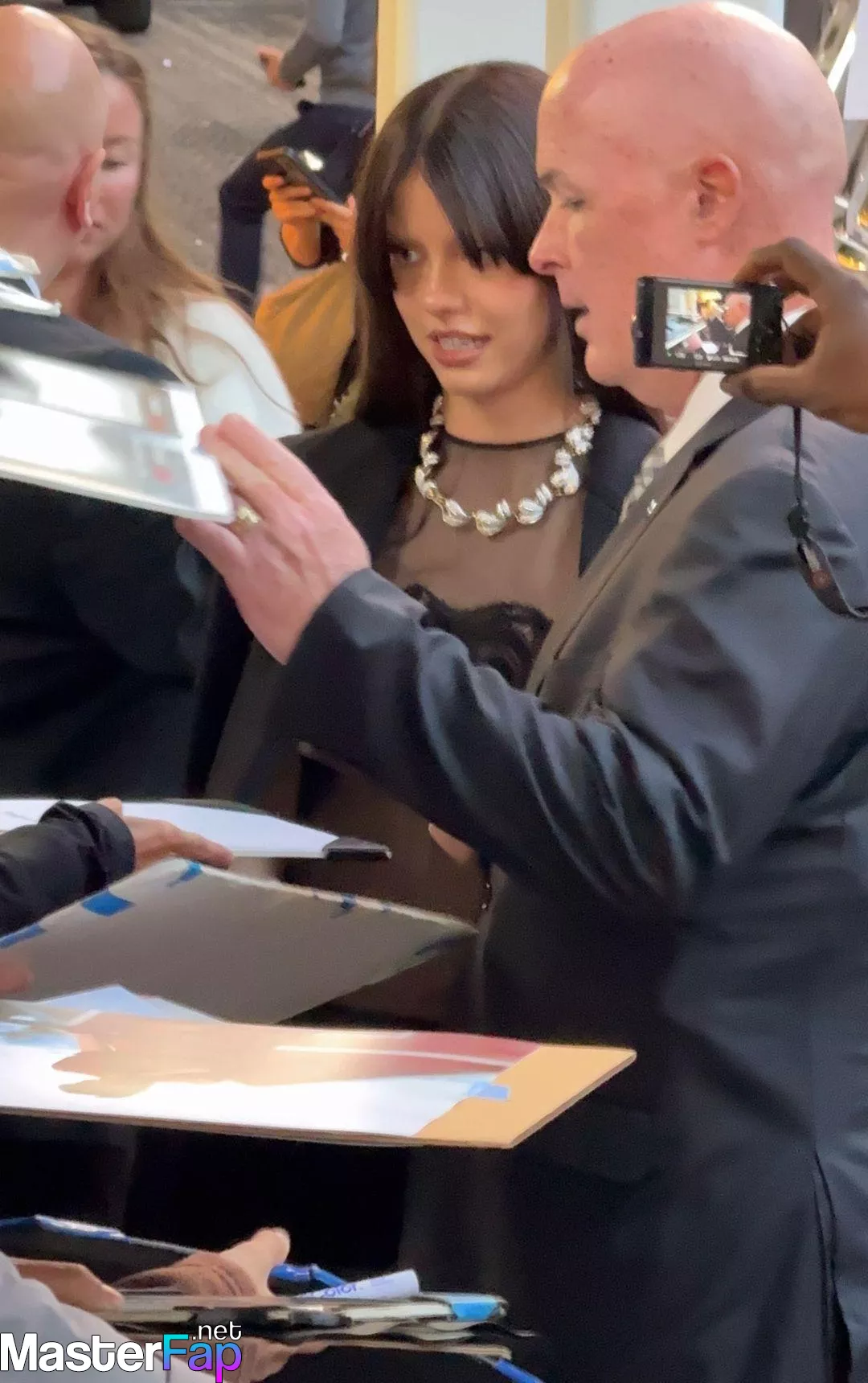 Mia Goth Free Leaked Husband leaks Picture