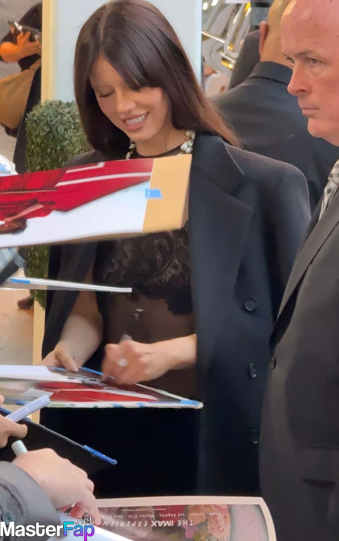 Mia Goth Free Leaked Orgy leaks Picture