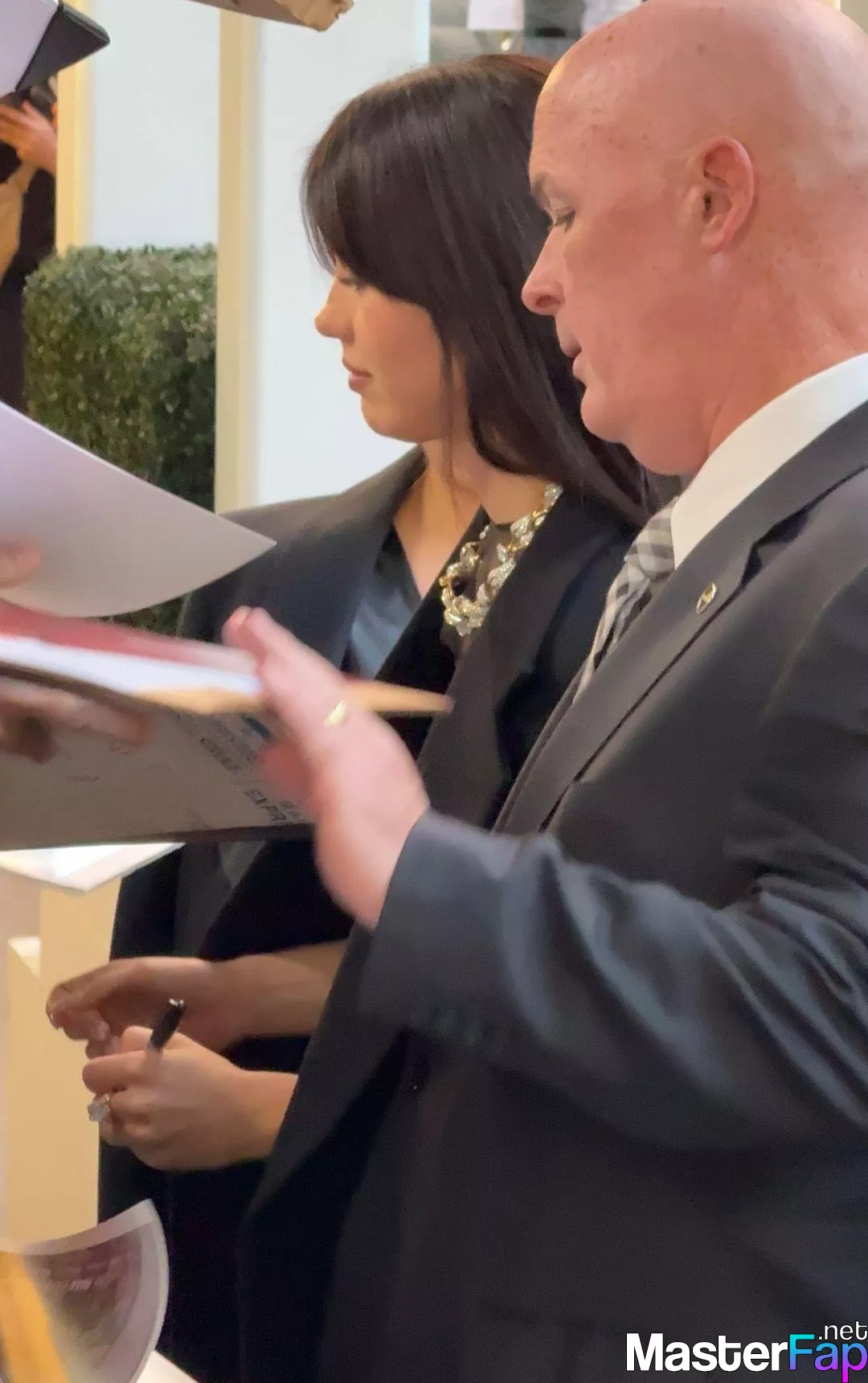 Mia Goth Free Leaked Massage leaks Picture