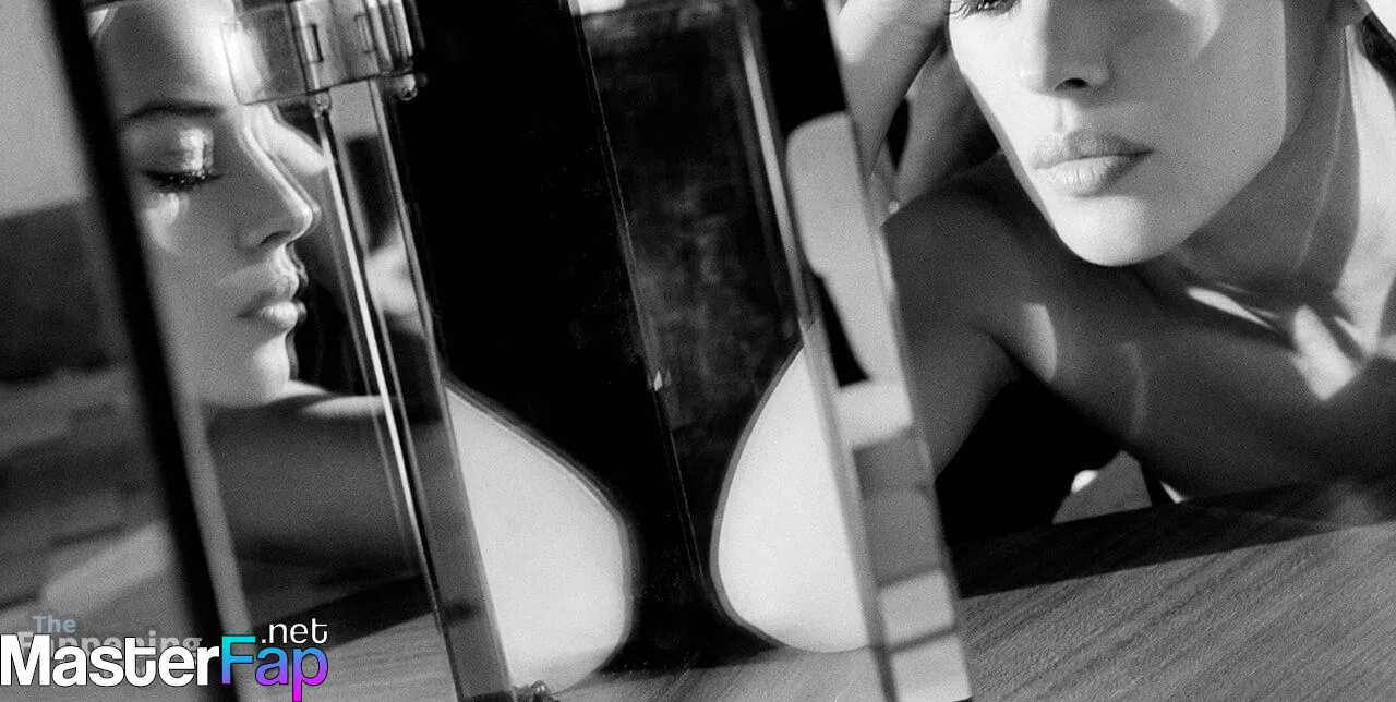 Monica Bellucci Free Leaked Boobs Picture