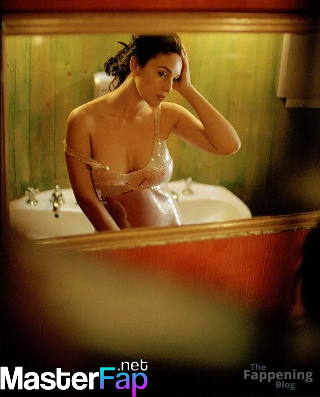 Monica Bellucci Free Leaked Vagina Picture
