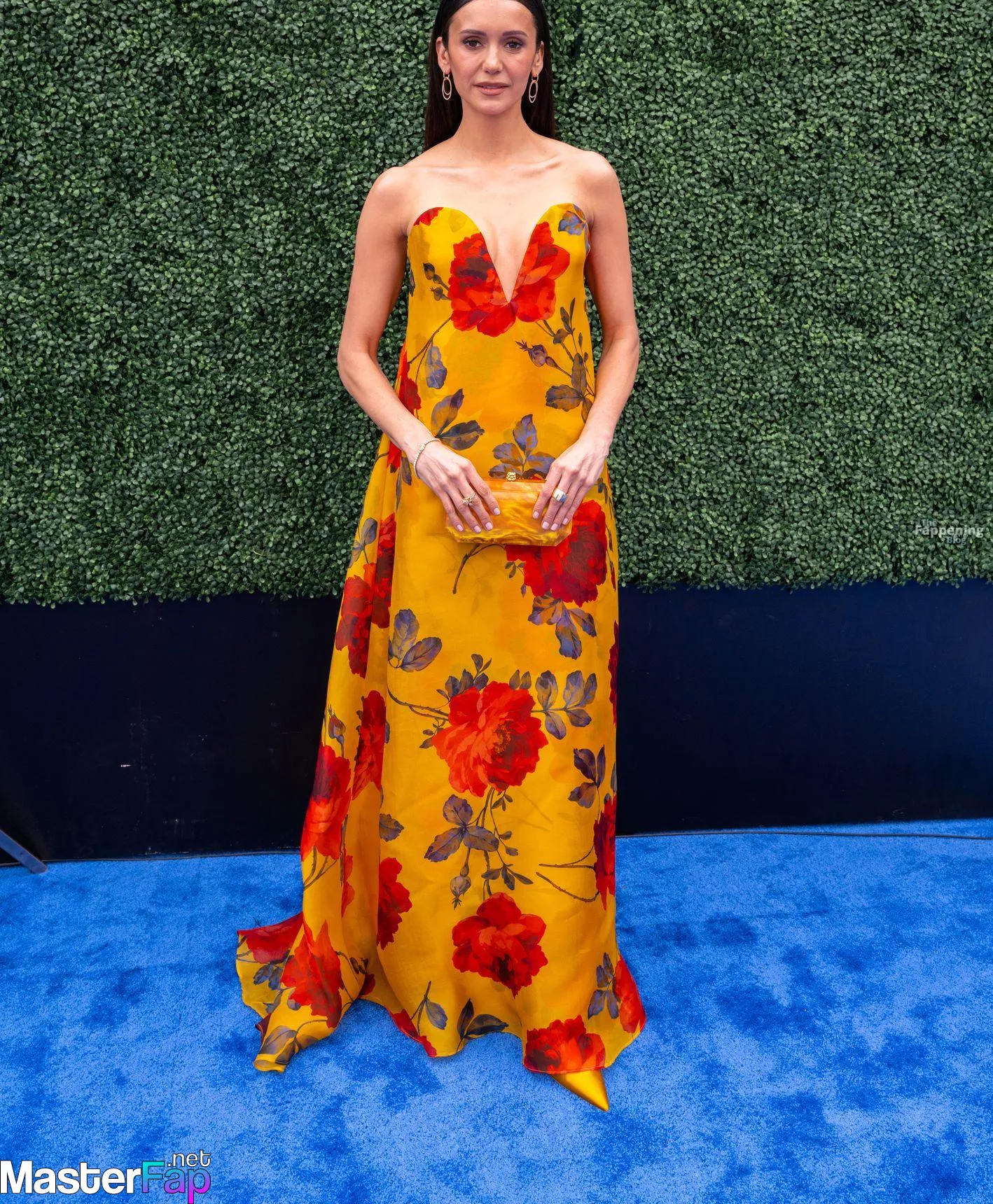 Nina Dobrev Free Leaked Fingering Picture