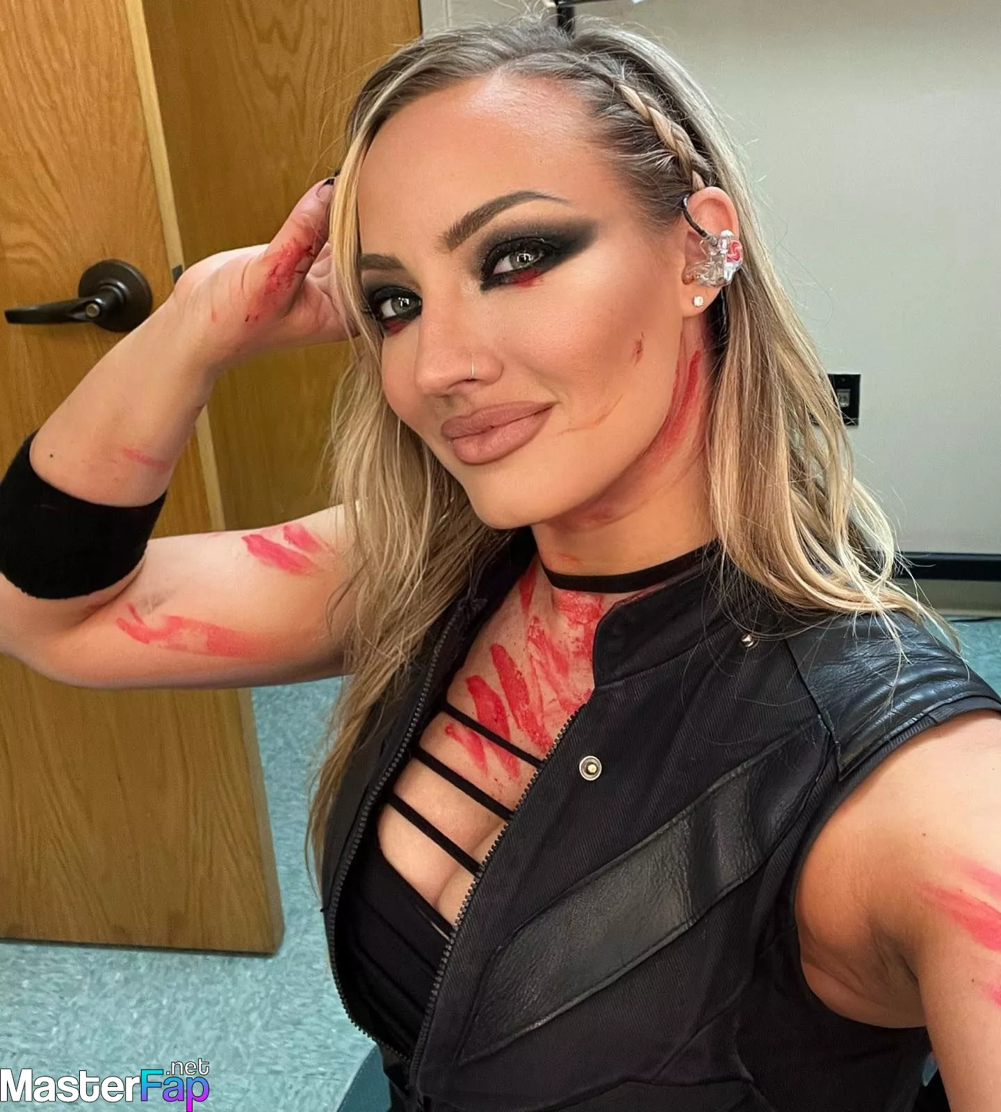 Nita strauss naked