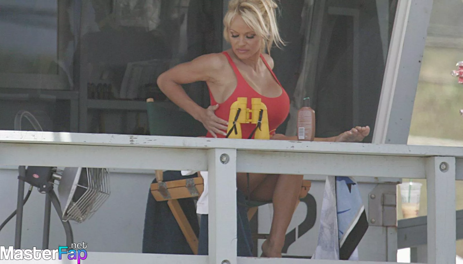 Pamela Anderson Free Leaked Teen Picture