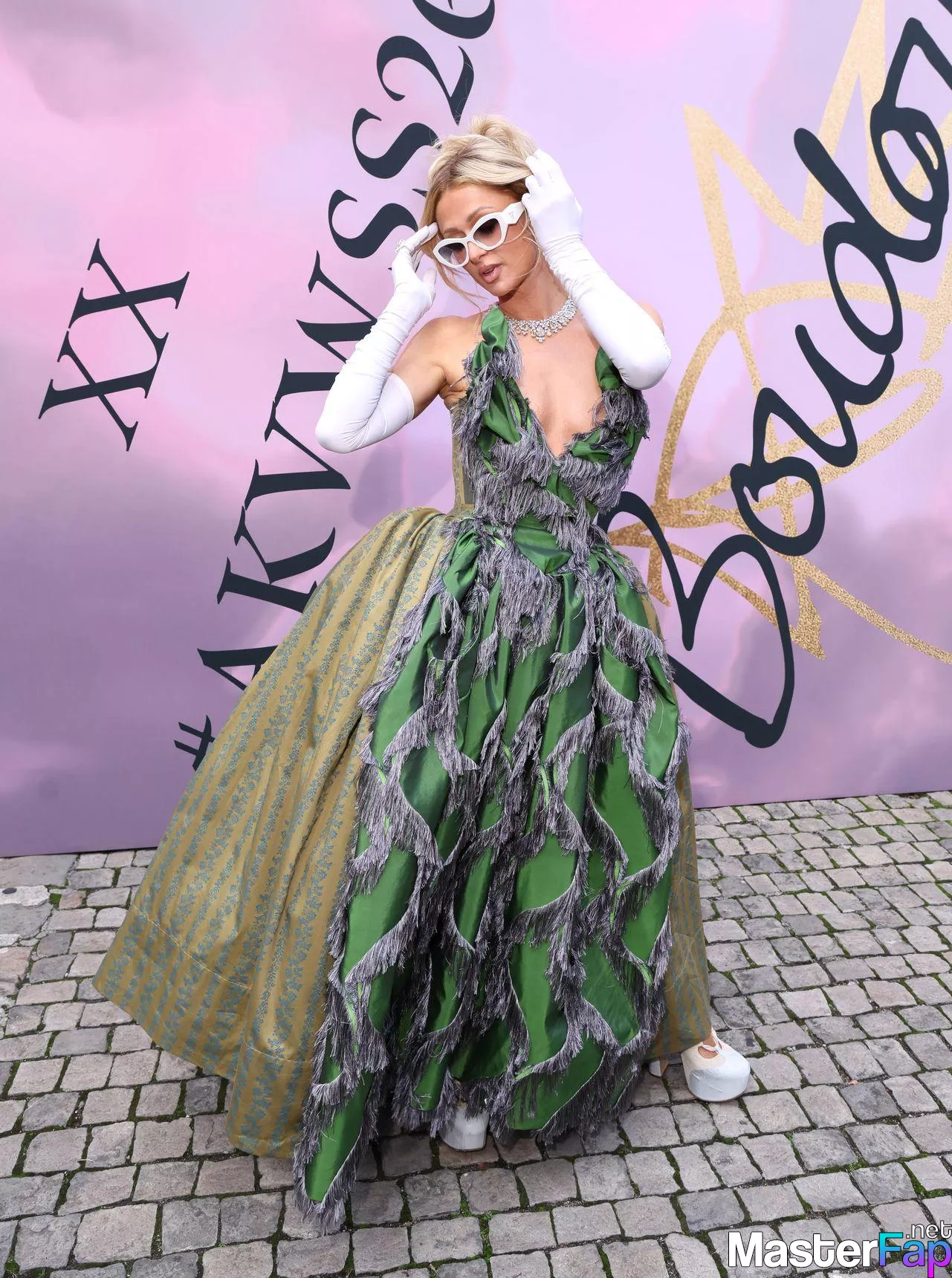 Paris Hilton Free Leaked Teen Picture