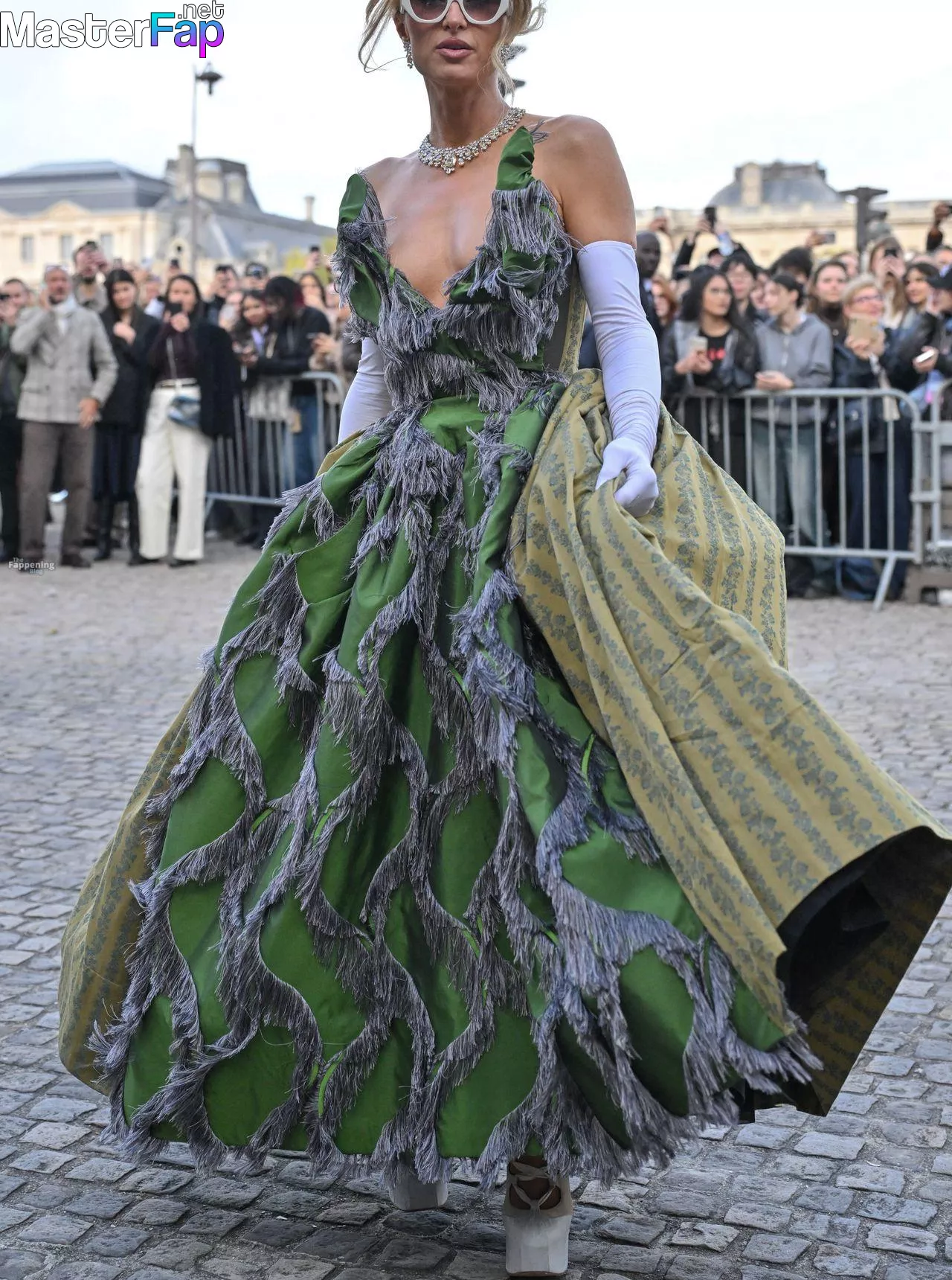 Paris Hilton Free Leaked Facial leaks Picture