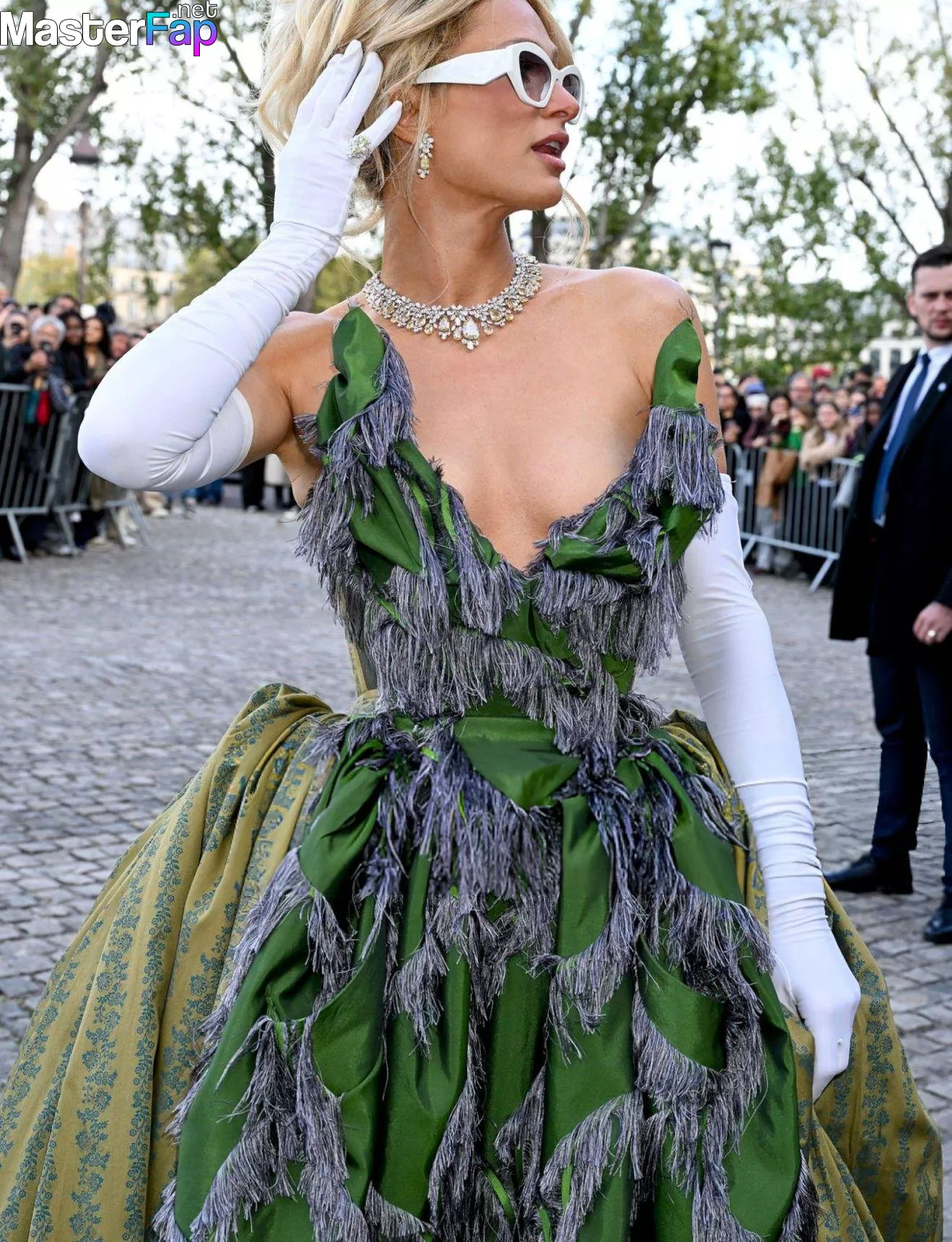 Paris Hilton Free Leaked Orgy leaks Picture