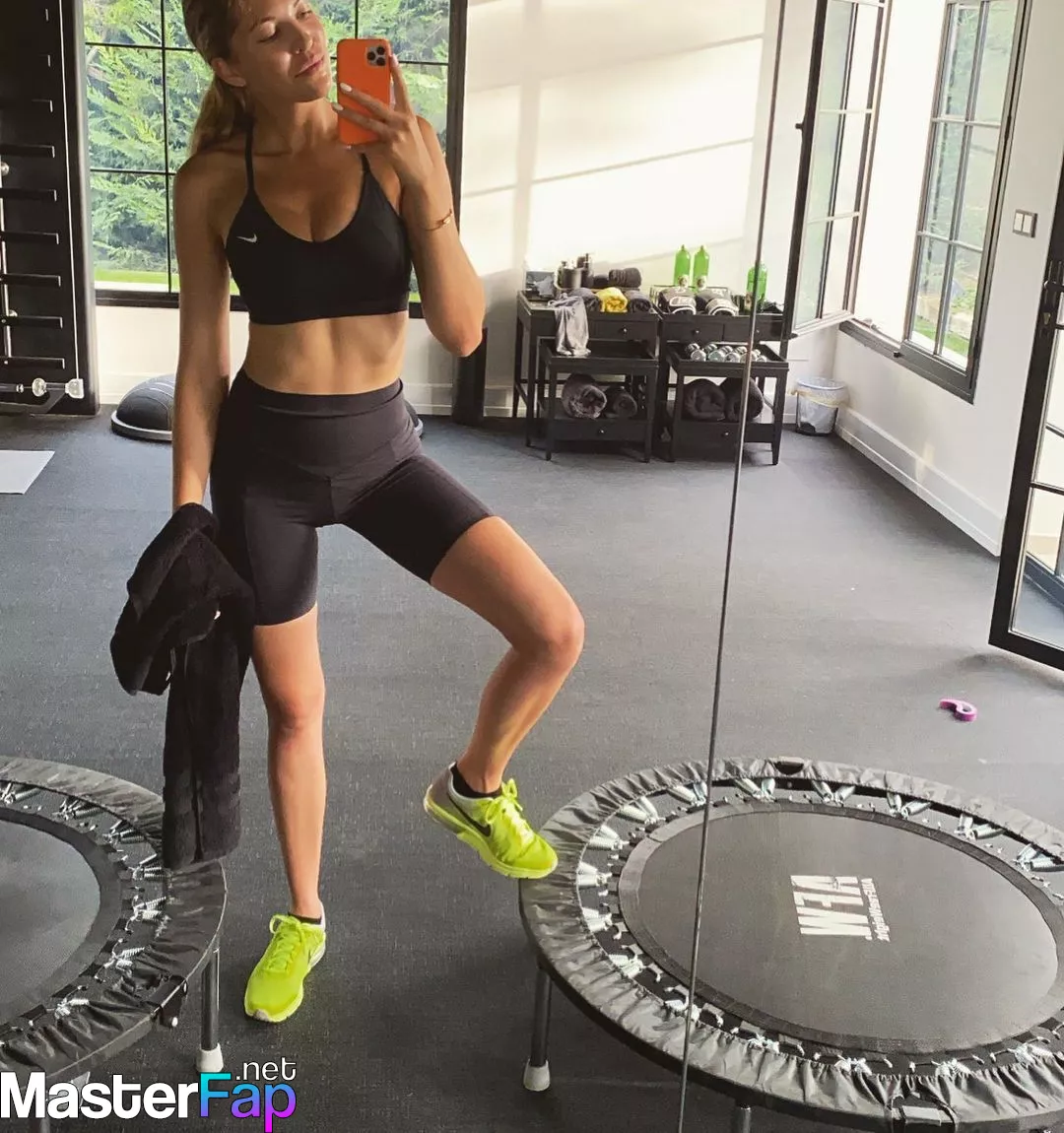 Paulina Swarovski Free Leaked Interracial Picture