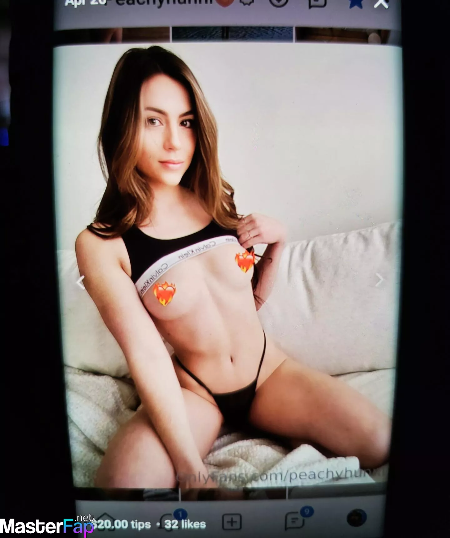 Peachyhunni nude