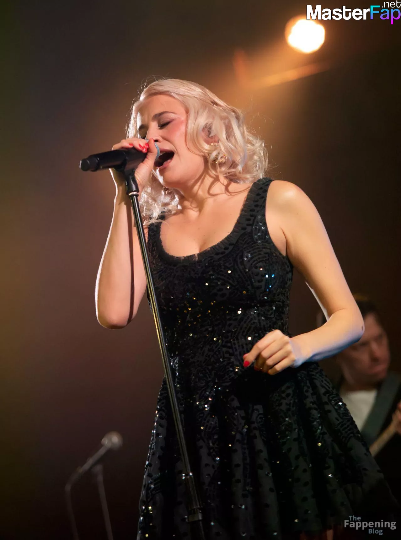 Pixie Lott Free Leaked Interracial Picture