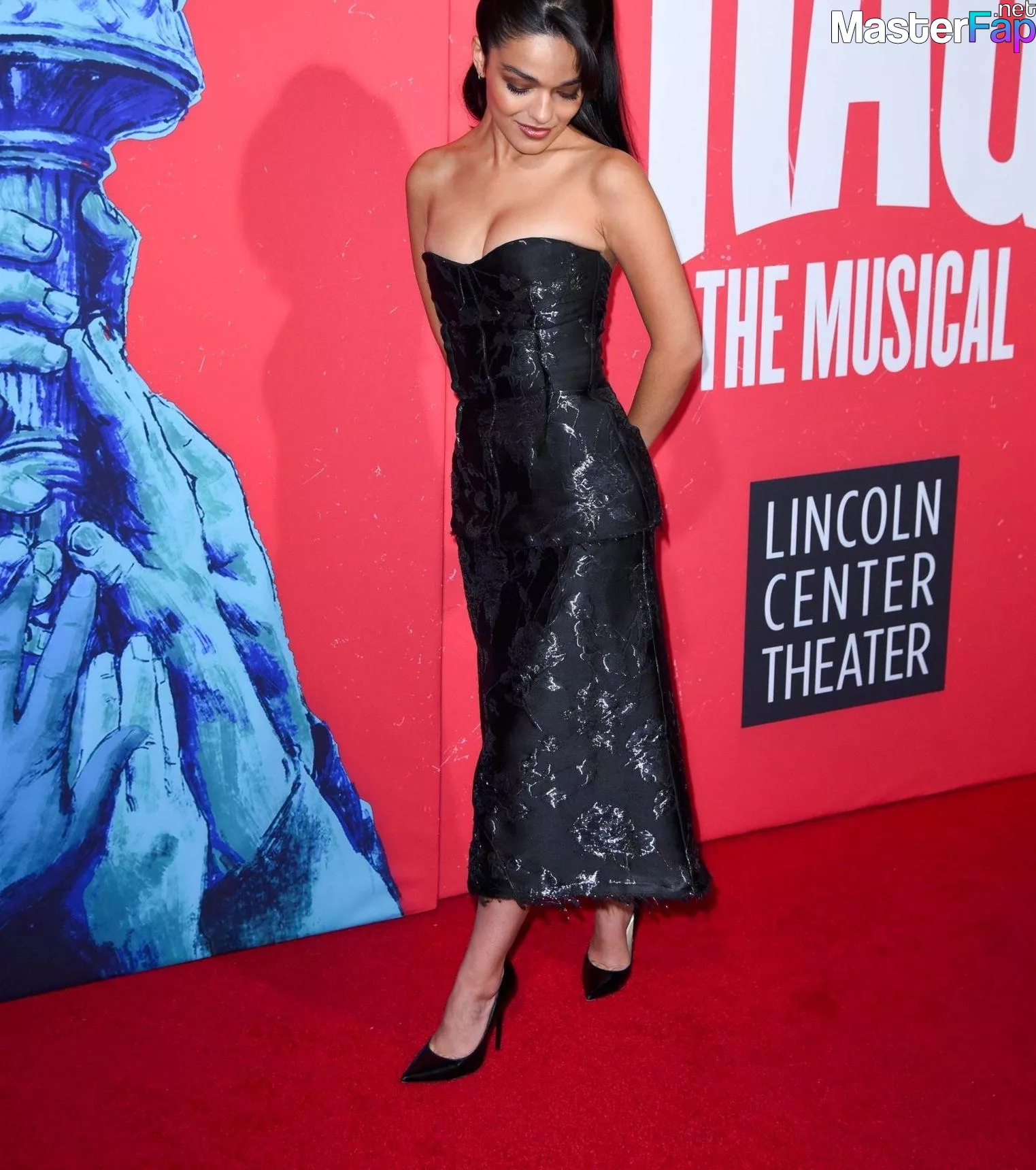 Rachel Zegler Free Leaked BDSM leaks Picture