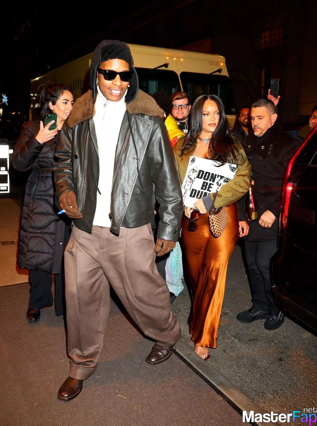 Rihanna Free Leaked Licking Picture