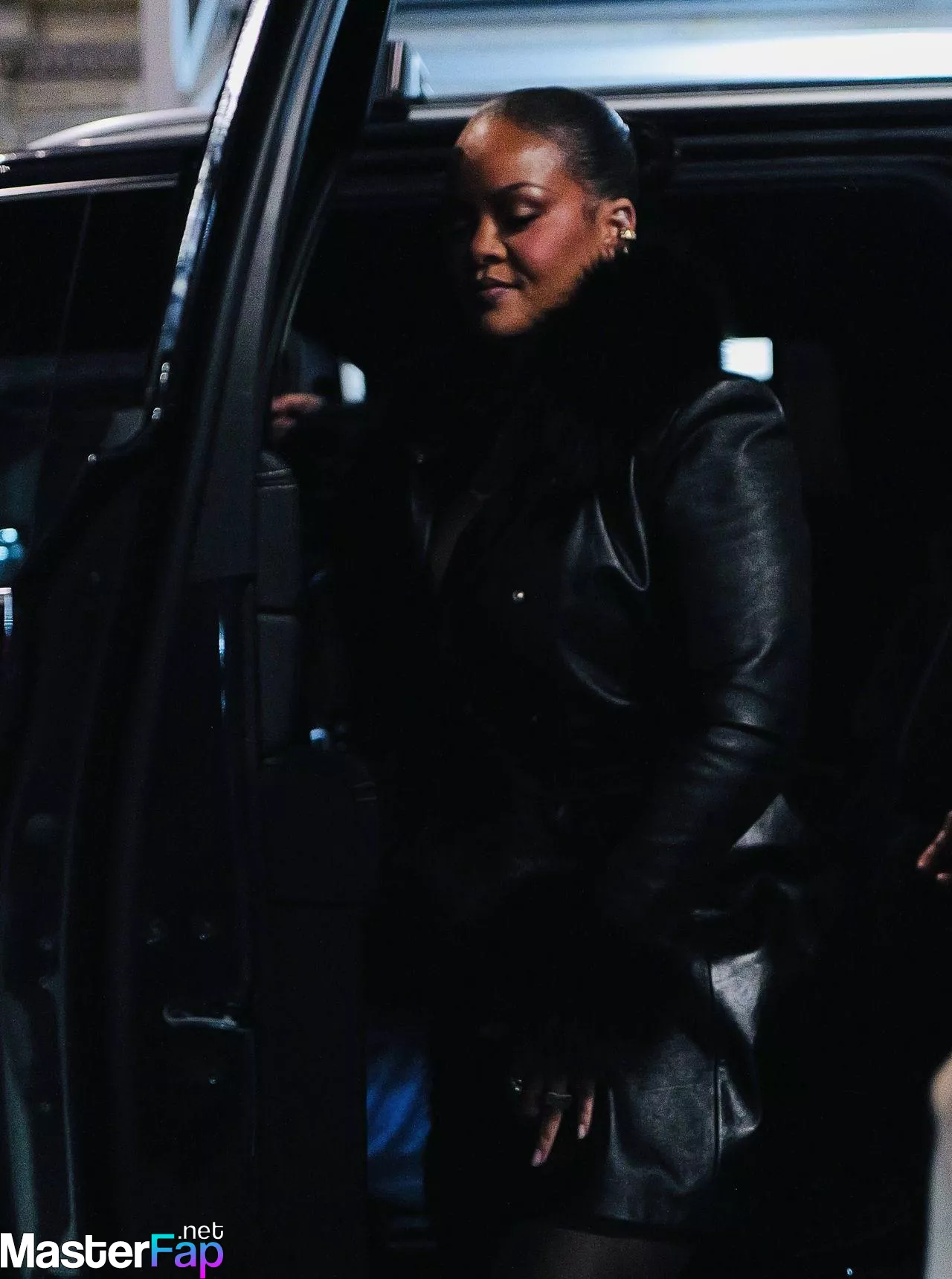 Rihanna Free Leaked Naked Picture