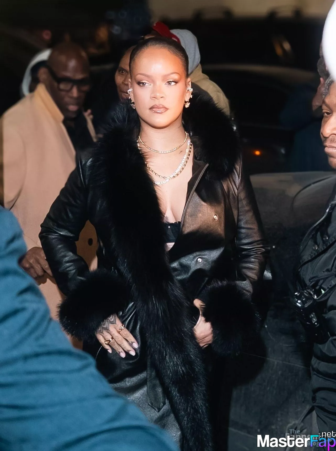 Rihanna Free Leaked Toys Picture