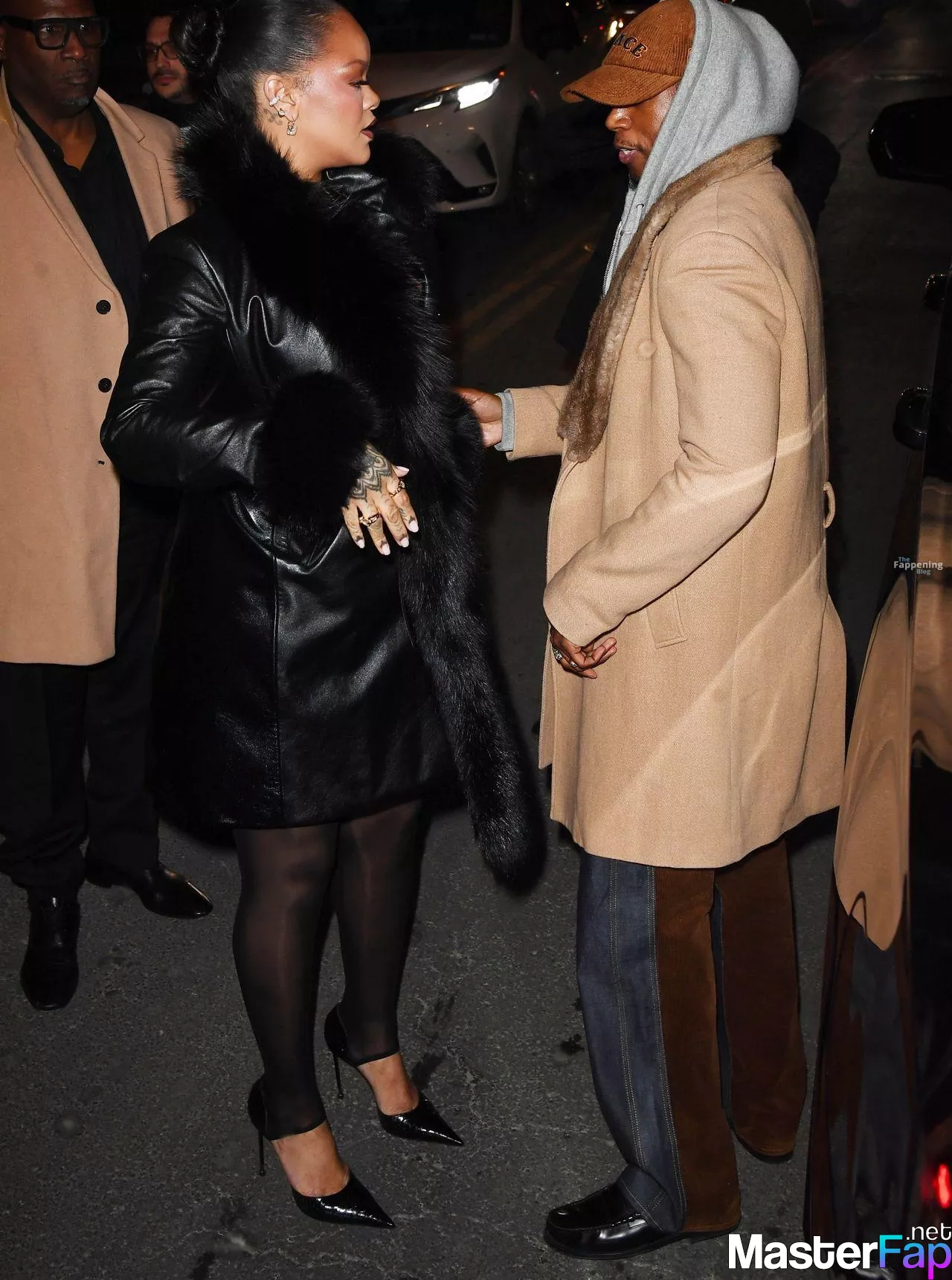 Rihanna Free Leaked Husband Picture