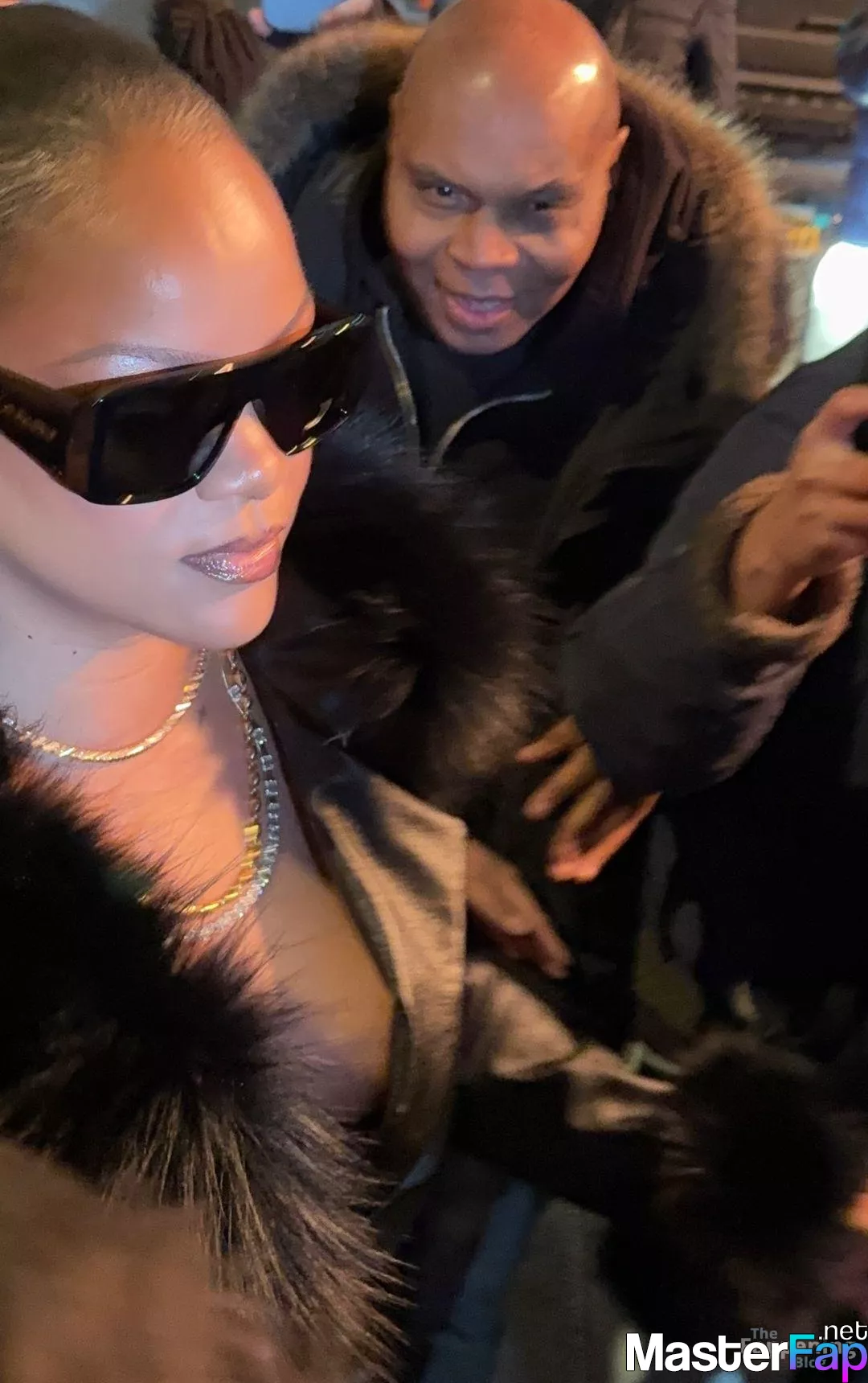 Rihanna Free Leaked Boobs Picture