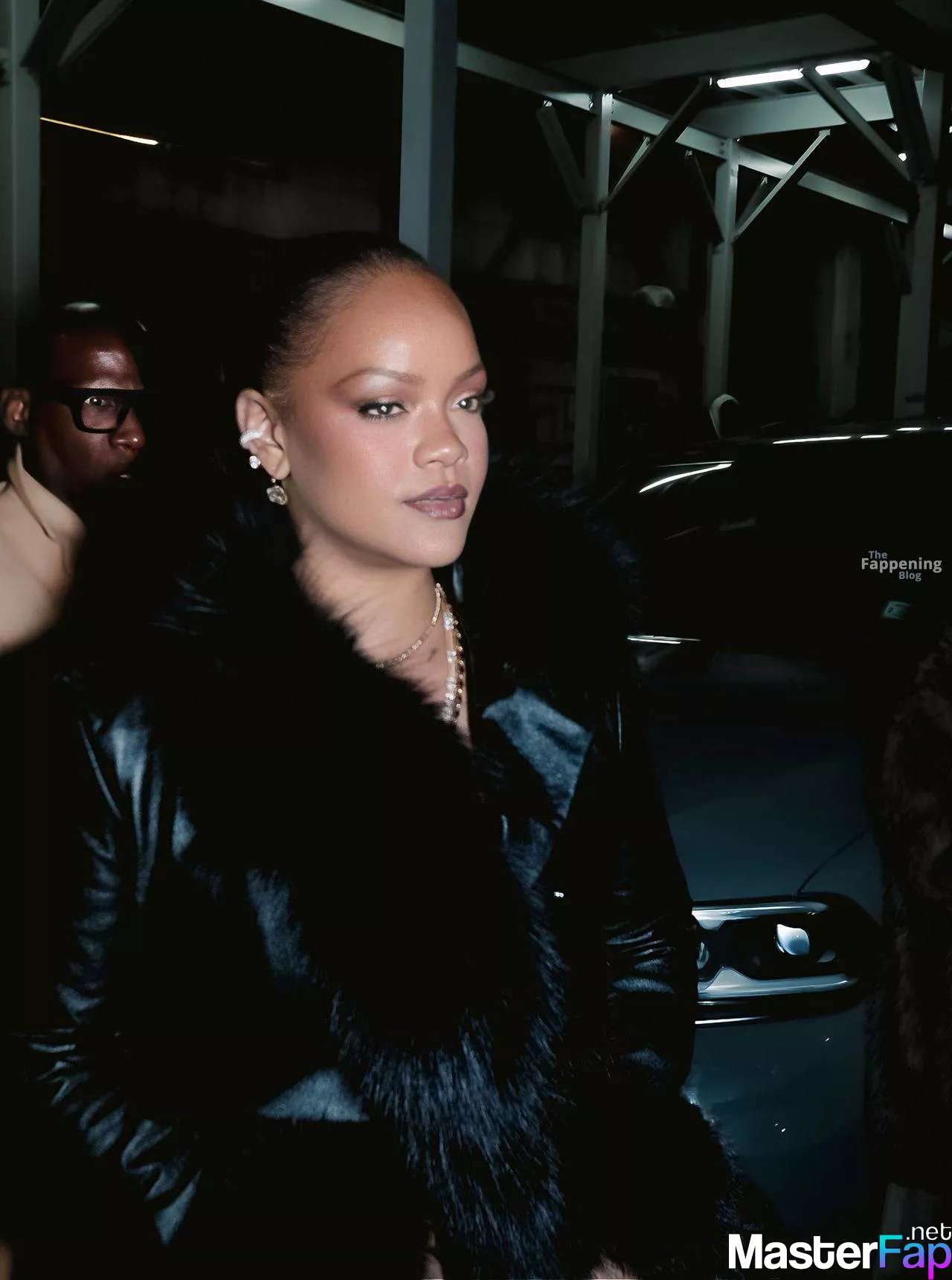 Rihanna Free Leaked Party leaks Picture