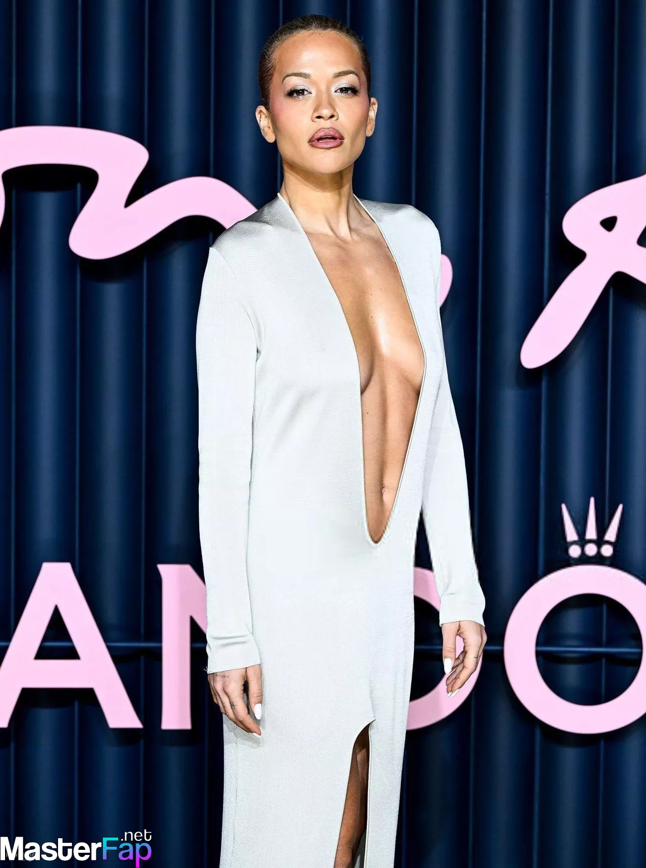 Rita Ora Free Leaked Public leaked Picture