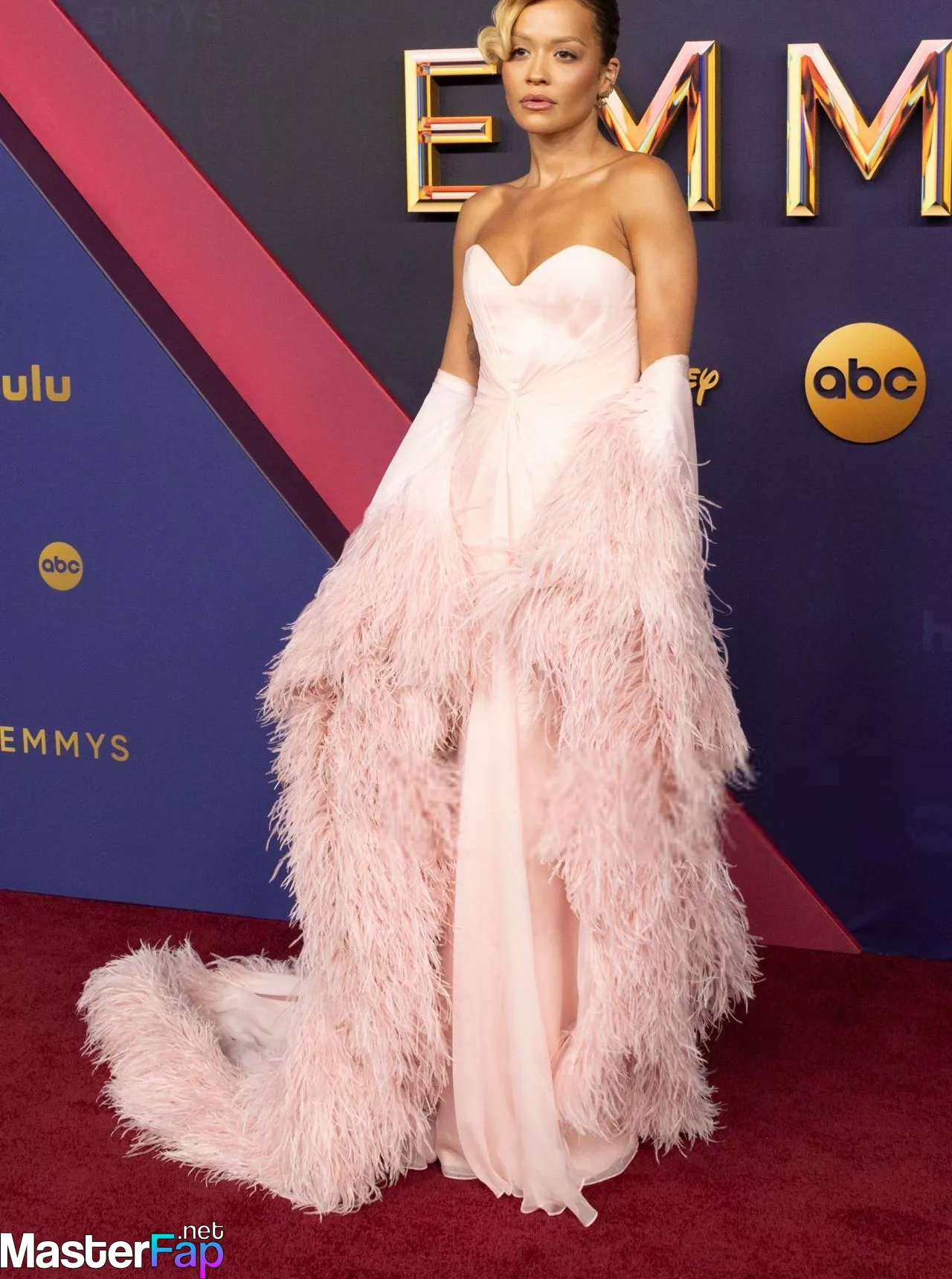 rita-ora