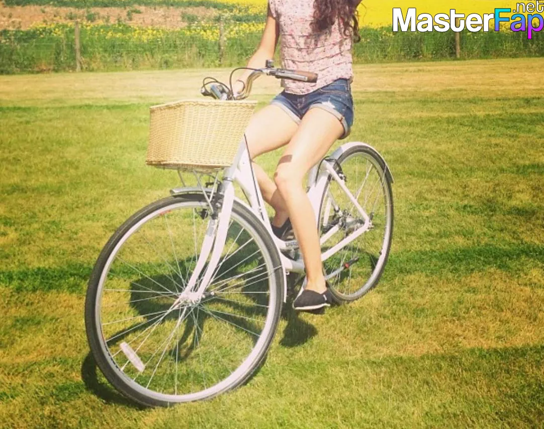 Rosie Dwyer Free Leaked Boobs Picture