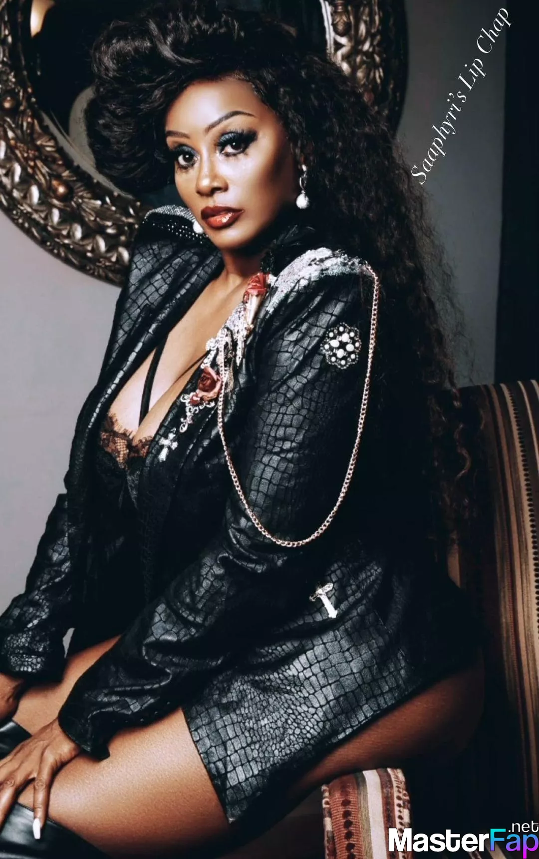 Saaphyri Windsor Free Leaked Boobs Picture