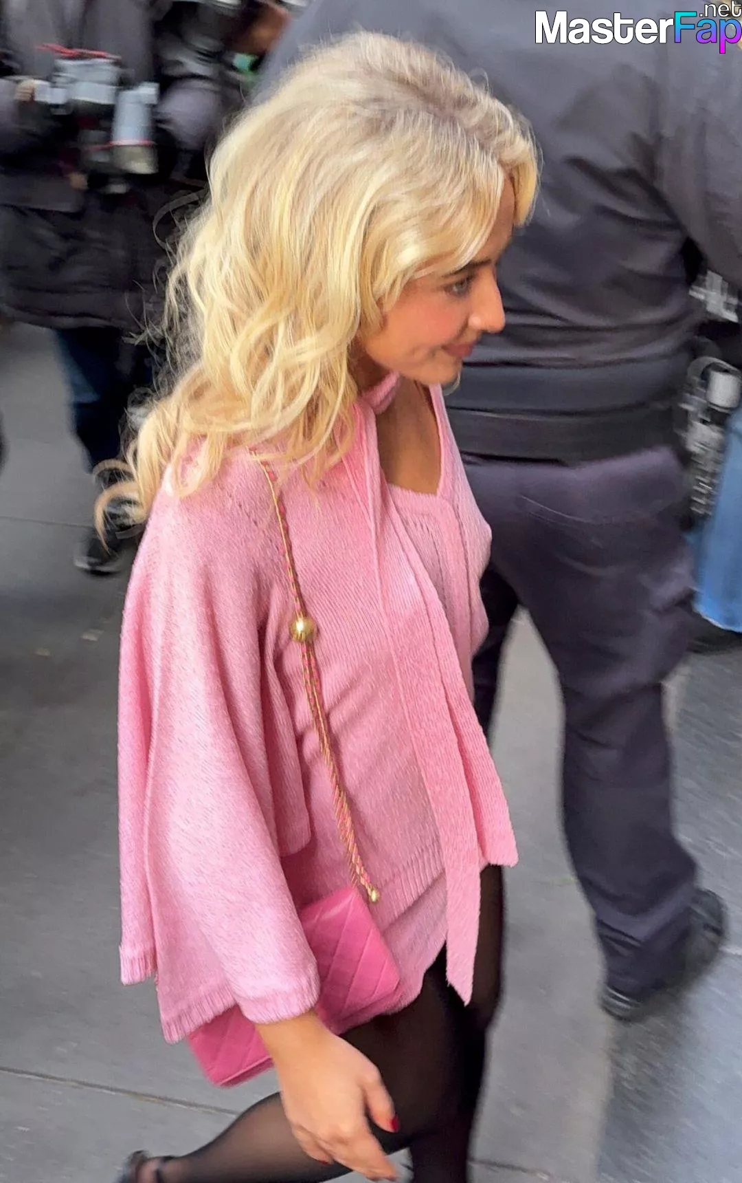 Sabrina Carpenter Free Leaked Party Picture