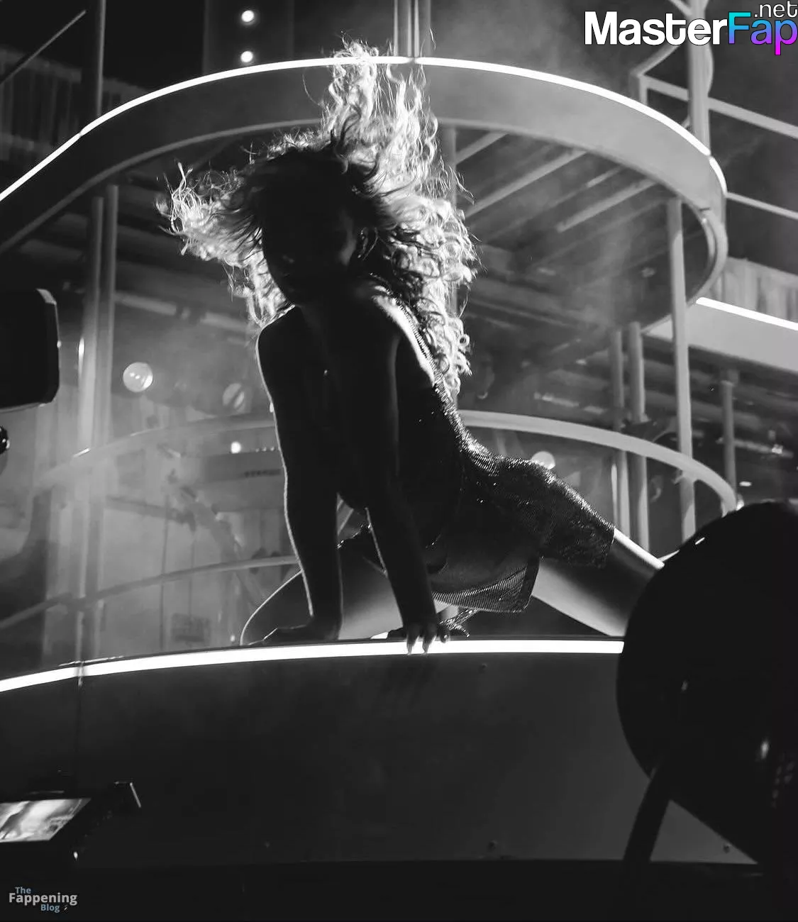 Sabrina Carpenter Free Leaked Casting Picture