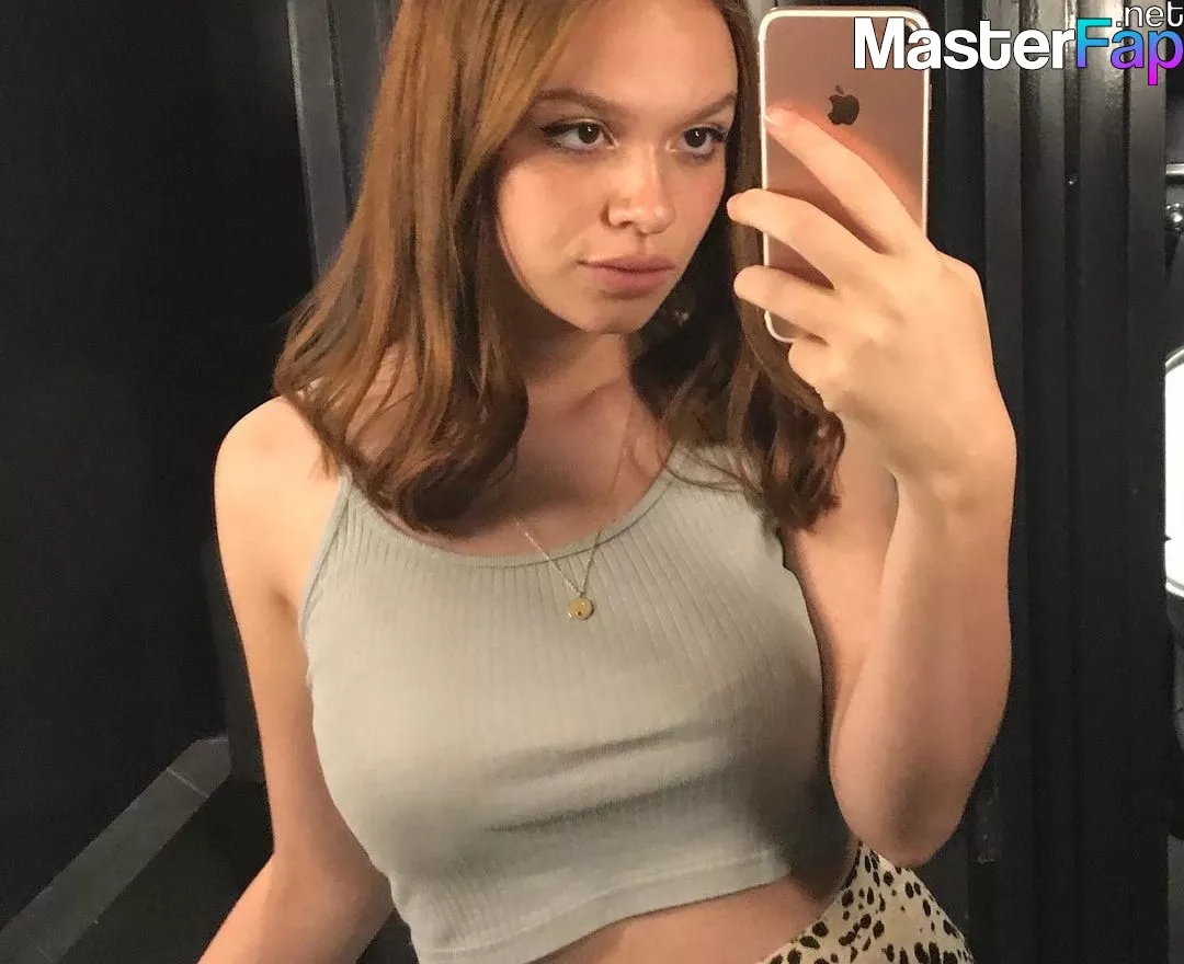 Sadie soverall hot