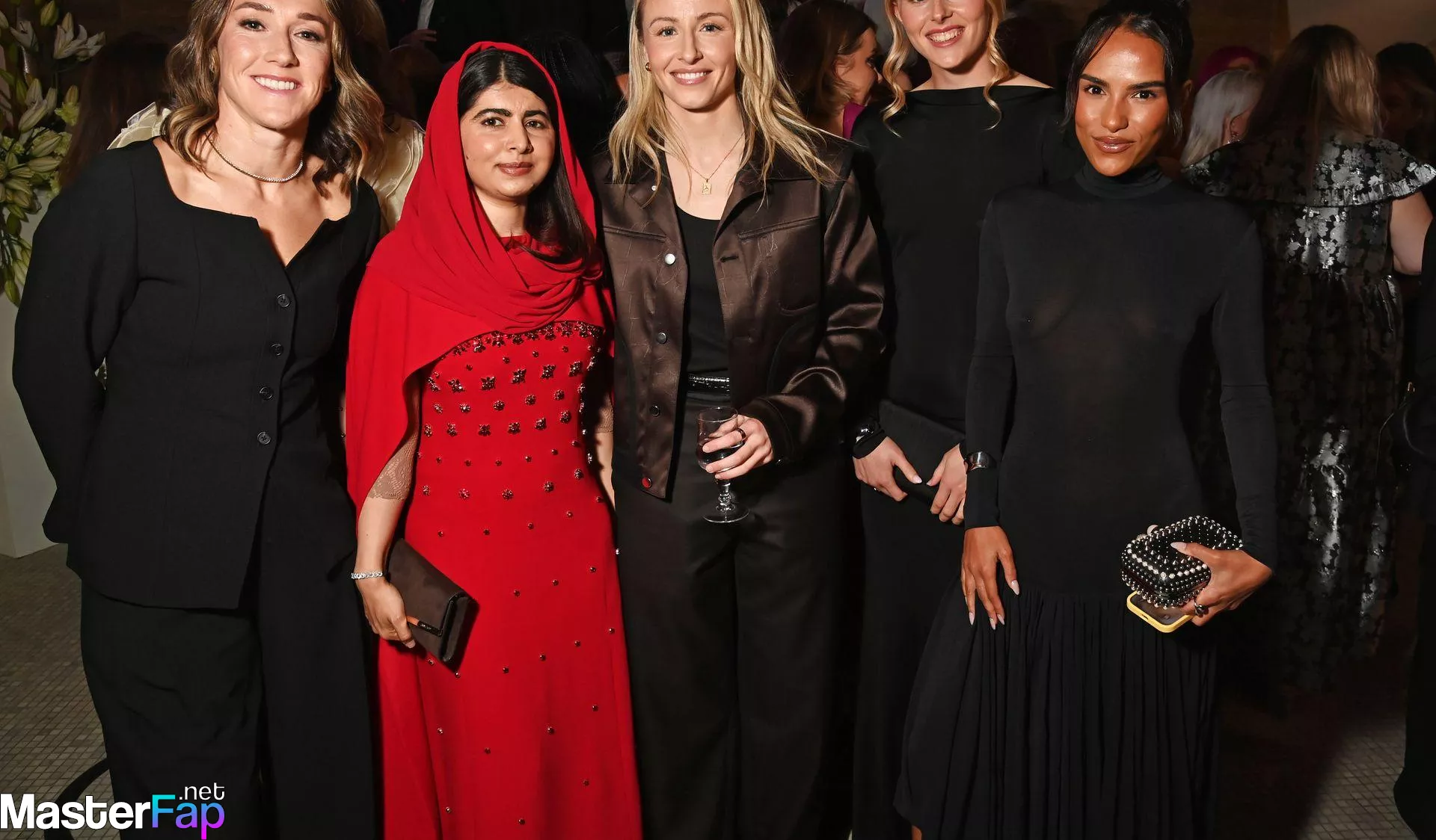 Saffron Hocking Free Leaked Pussy Picture