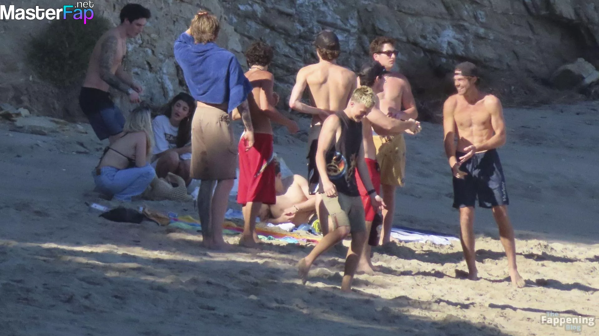 Sami Sheen Free Leaked Funny leaks Picture