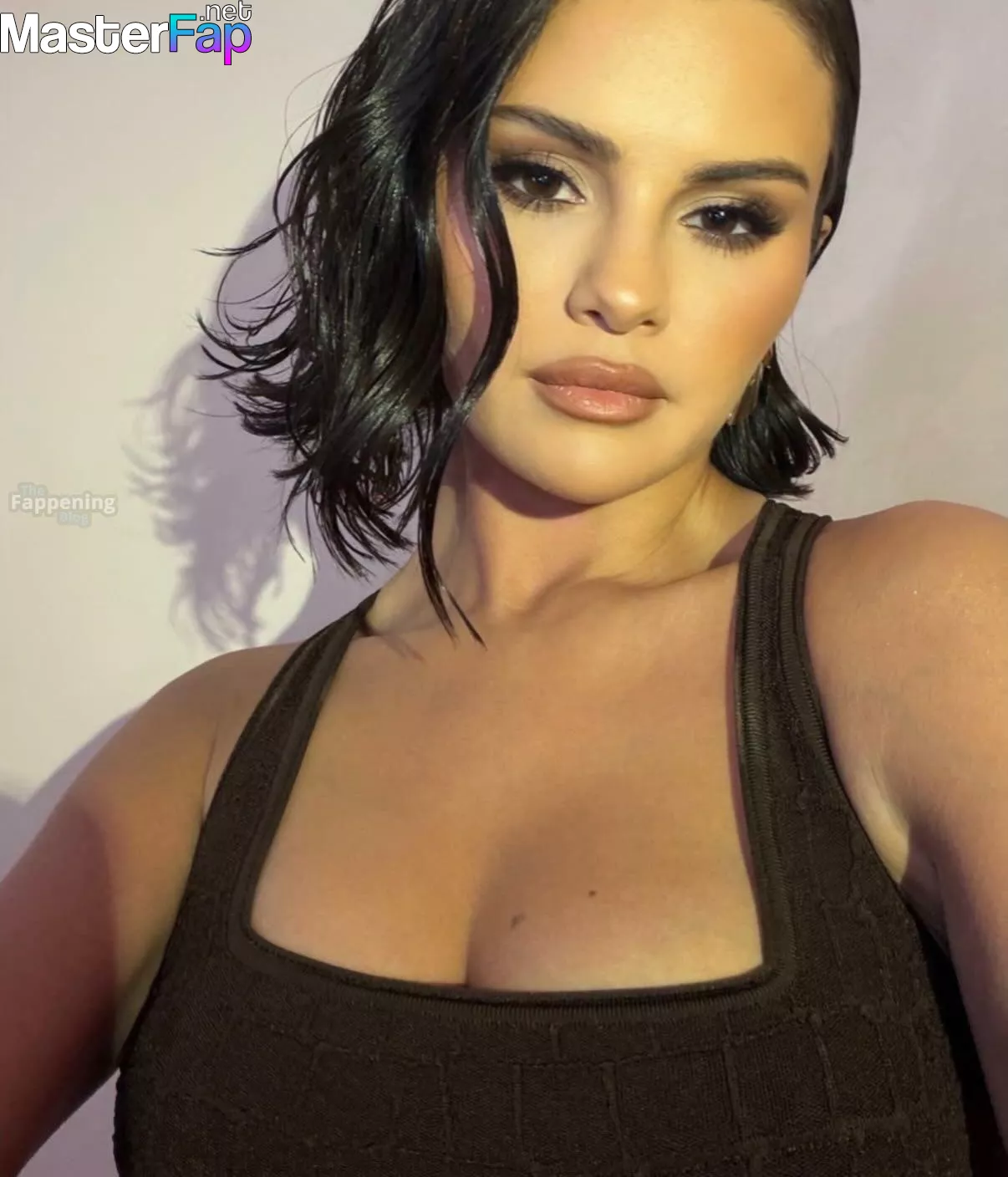 Selena Gomez Free Leaked Boobs Picture